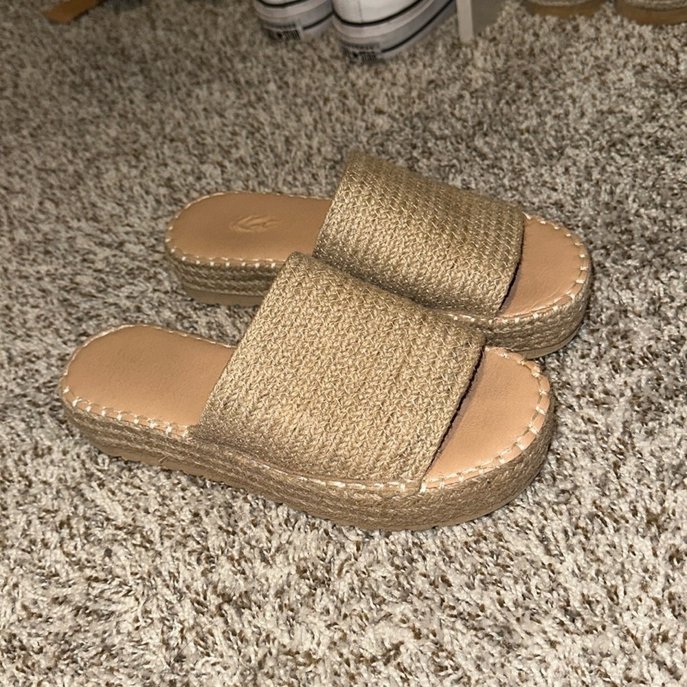 Matisse beach shoes